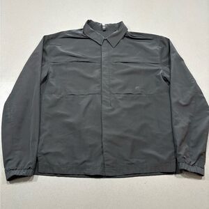 Men’s Fabletics The Outpost Jacket Boxy Oversized Snap Button Up Size Medium